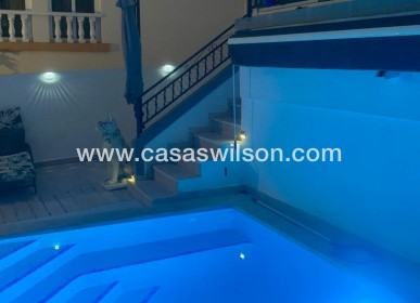 Venta - Chalet - Orihuela Costa - Villamartín