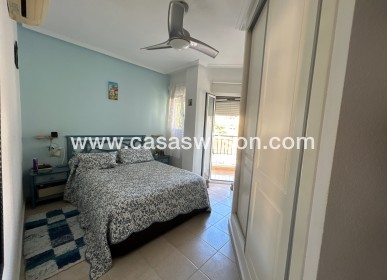 Sale - Apartment - Jacarilla