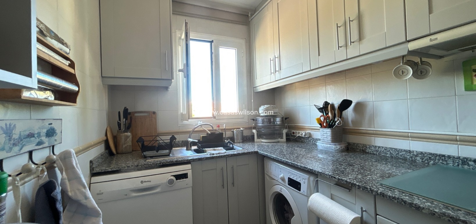 Sale - Apartment - Jacarilla