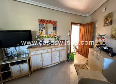 Sale - Apartment - Jacarilla