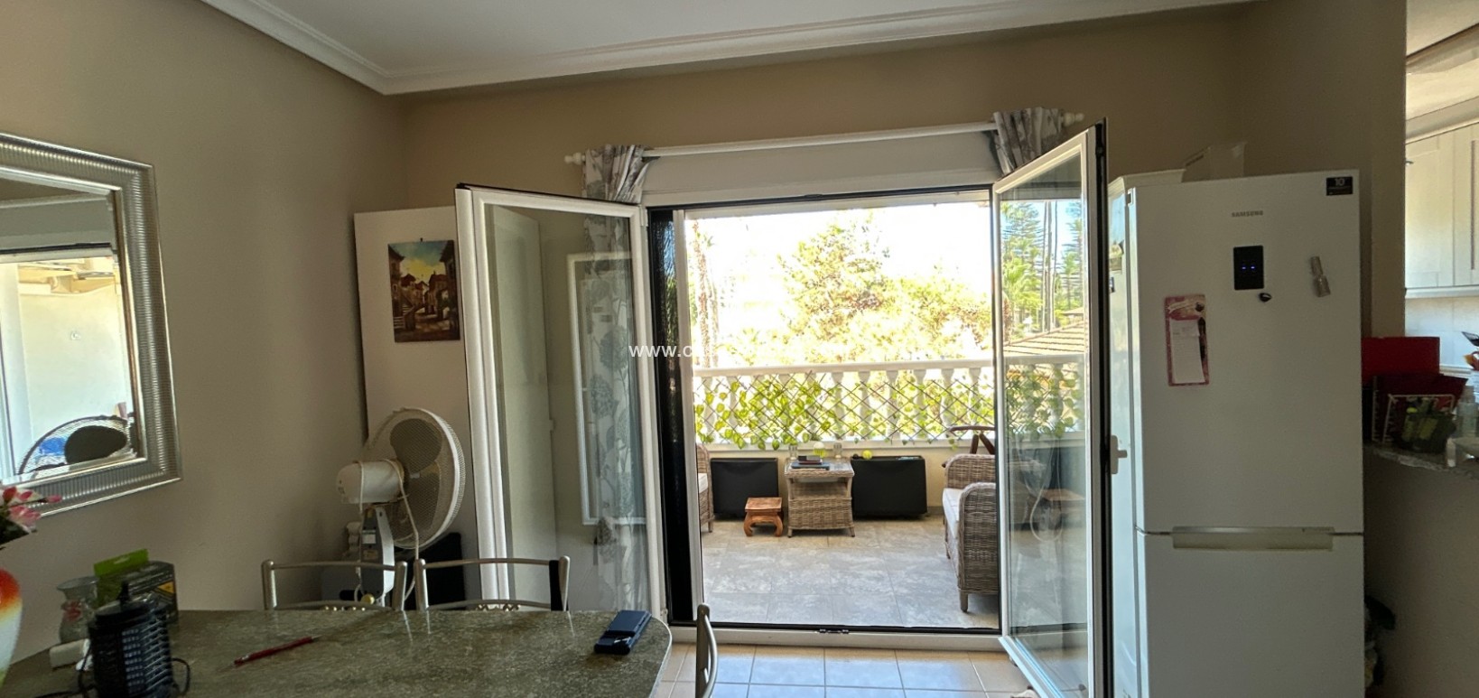 Sale - Apartment - Jacarilla