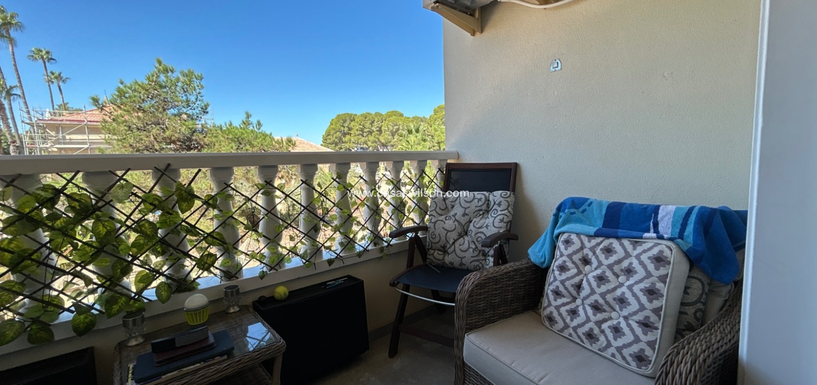 Sale - Apartment - Jacarilla