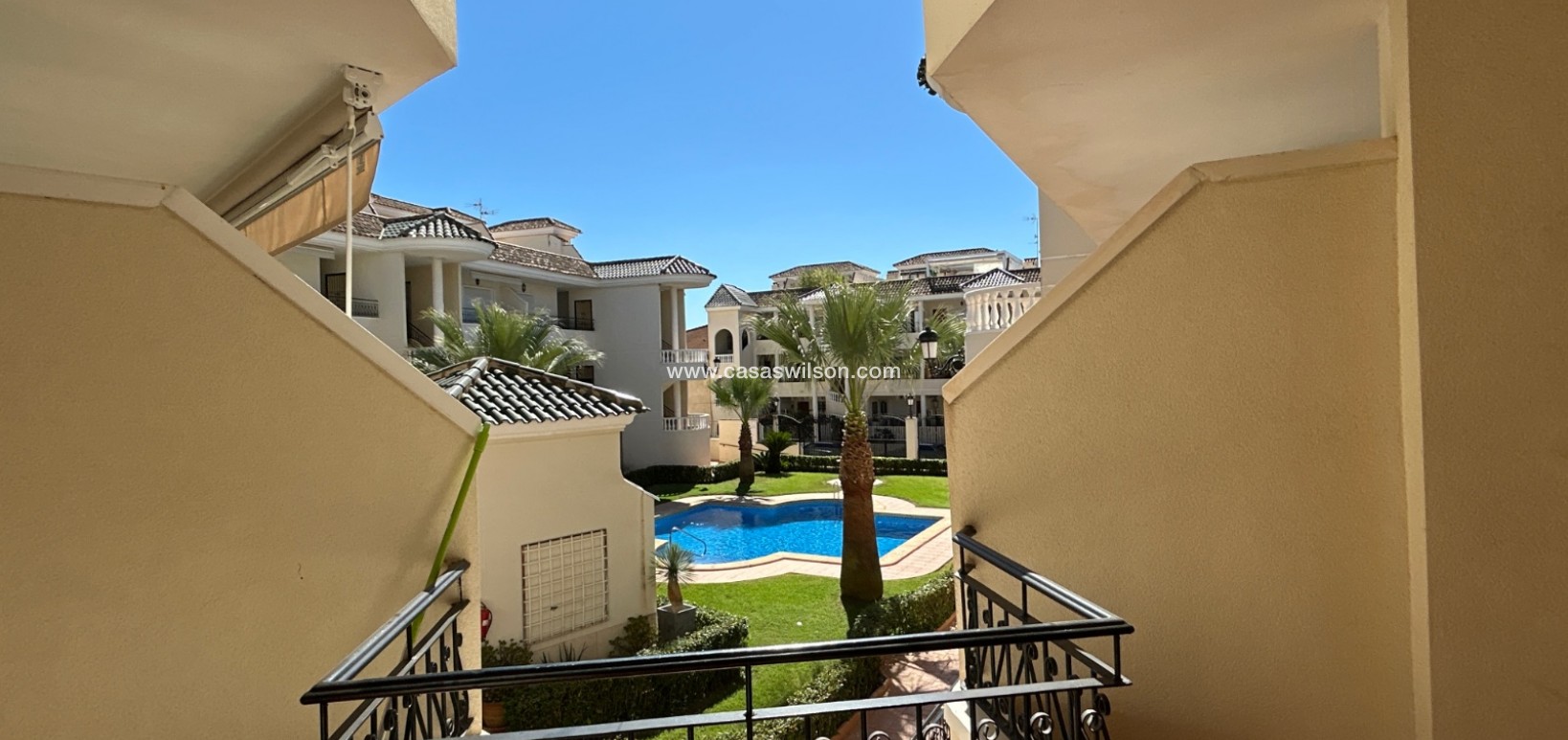 Sale - Apartment - Jacarilla