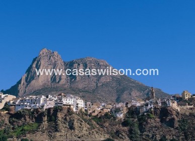 Nueva construcción  - Chalet - Finestrat - Sierra cortina