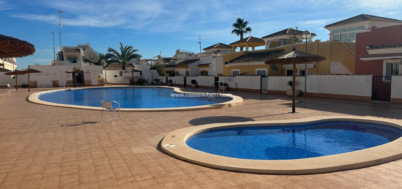 Sale - Villa - Orihuela - 