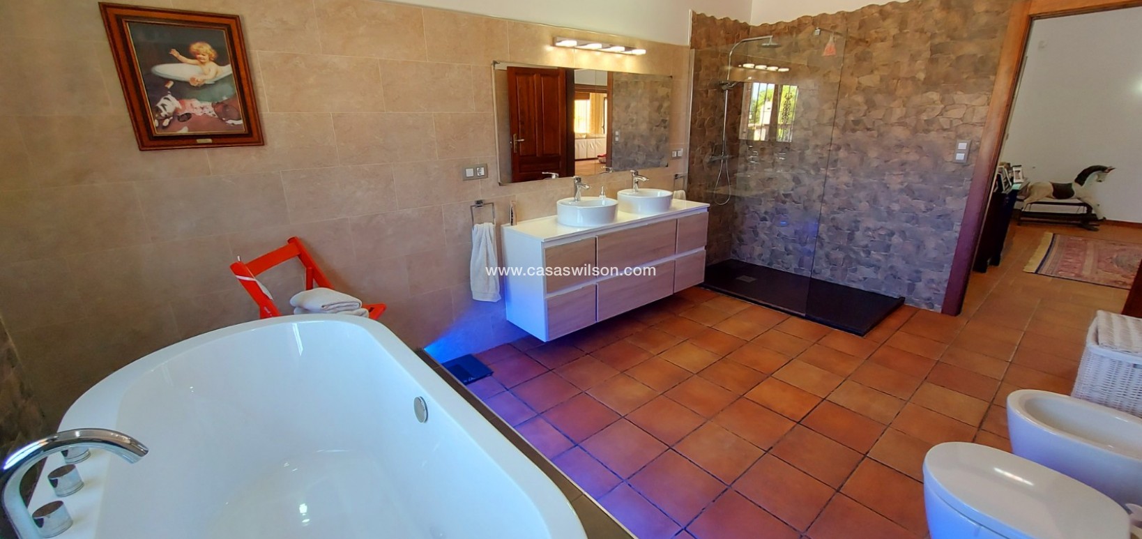 Sale - Country Property - Bigastro