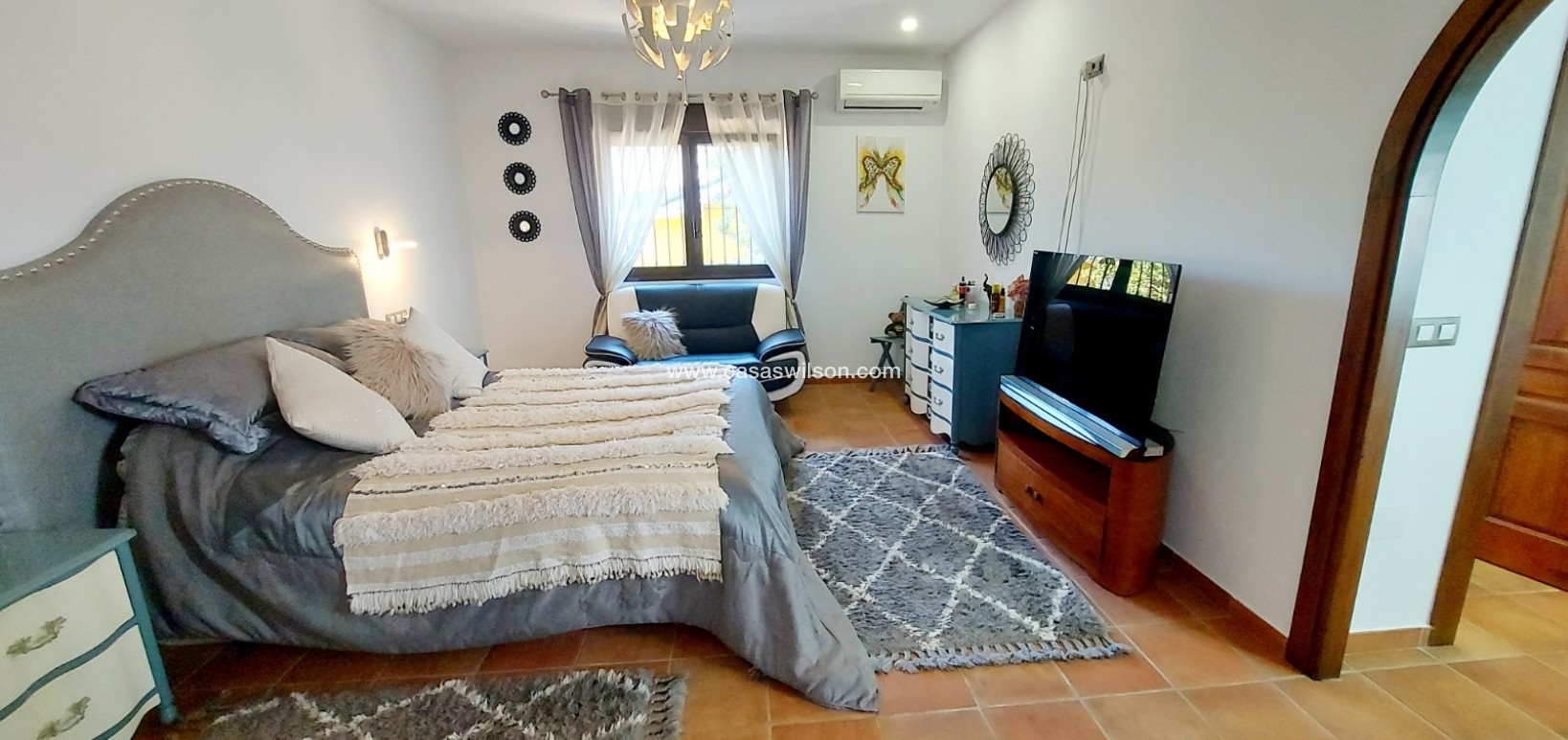 Sale - Country Property - Bigastro