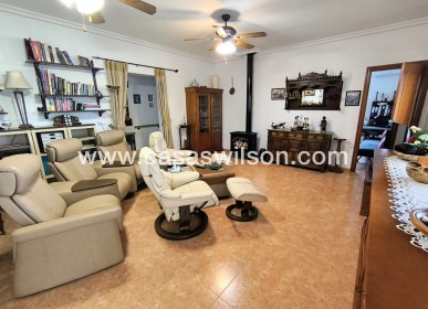 Sale - Country Property/Finca - Orihuela