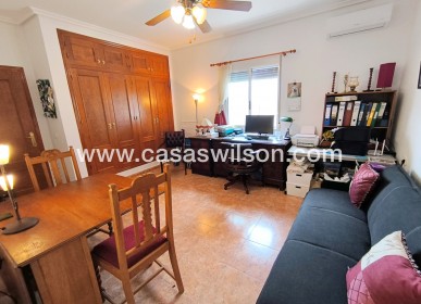 Sale - Country Property/Finca - Orihuela