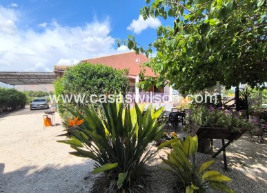 Sale - Country Property/Finca - Orihuela