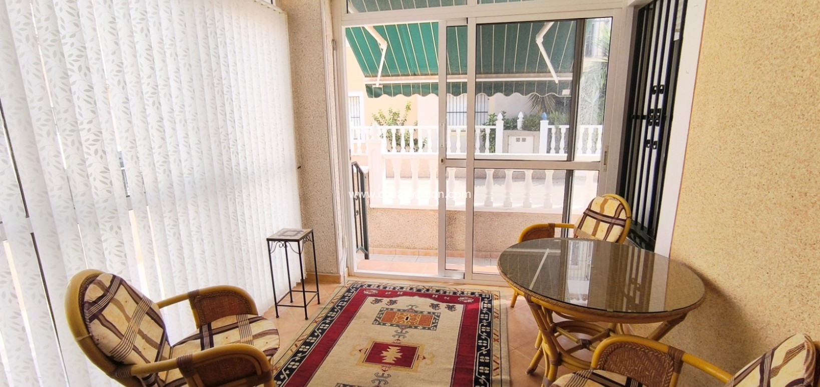 Sale - Villa - Algorfa