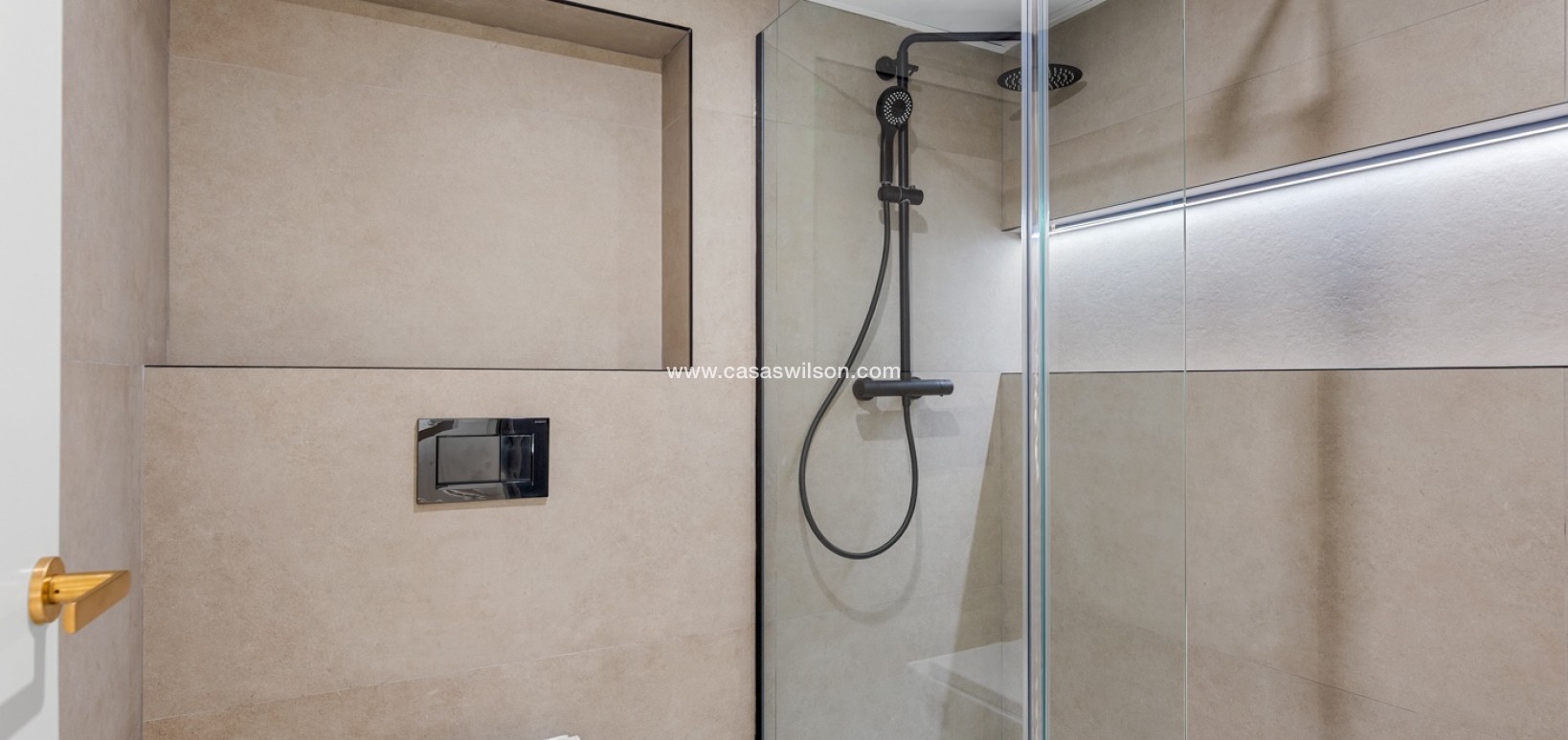 Sale - Apartment - Alicante