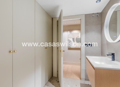 Sale - Apartment - Alicante