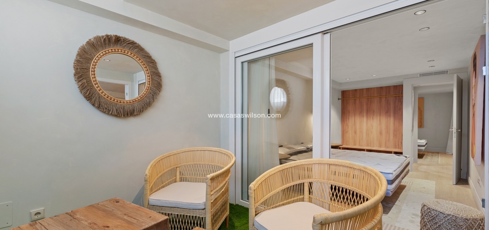 Sale - Apartment - Alicante
