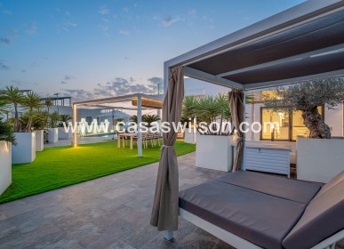 Sale - Villa - Orihuela Costa - Villamartín
