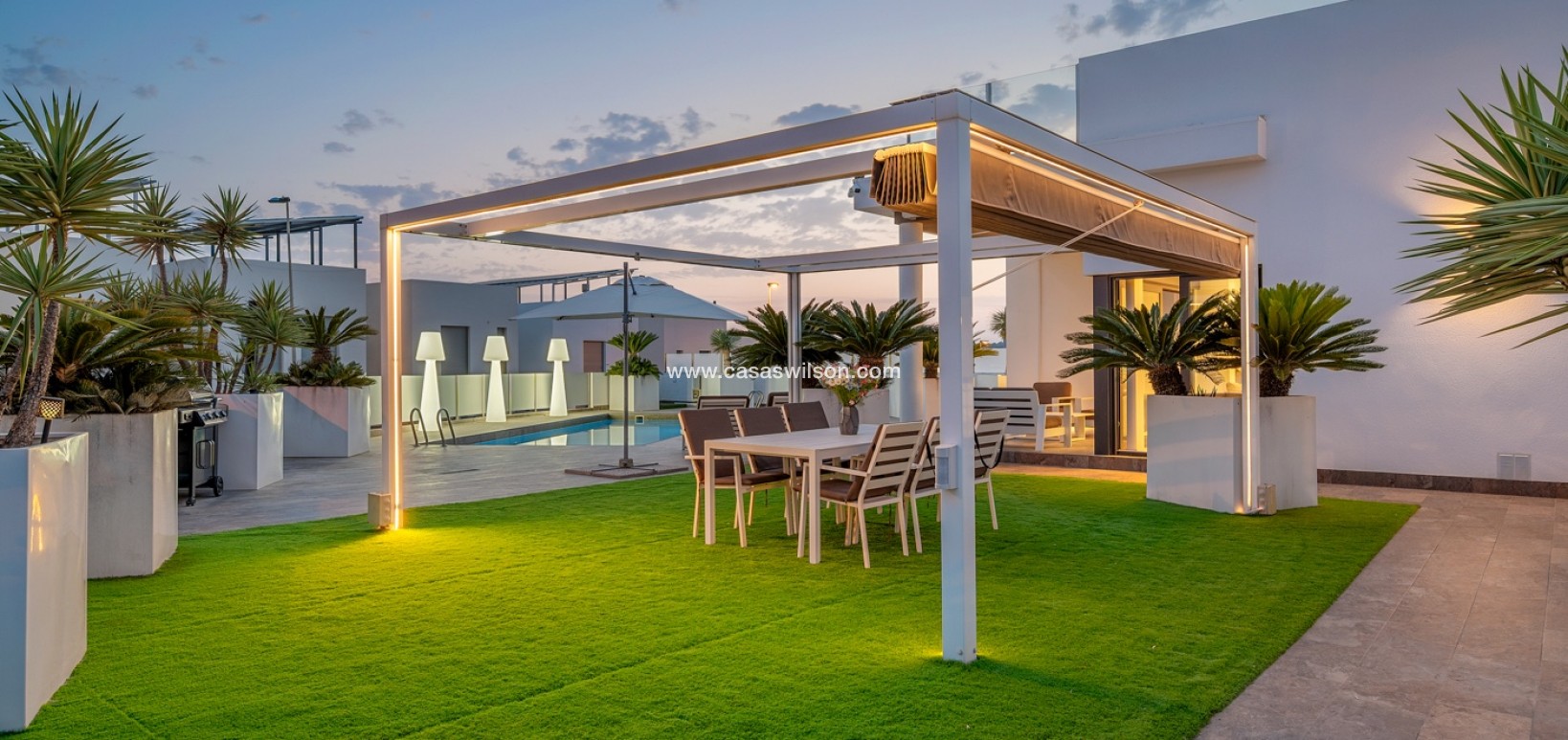 Sale - Villa - Orihuela Costa - Villamartín