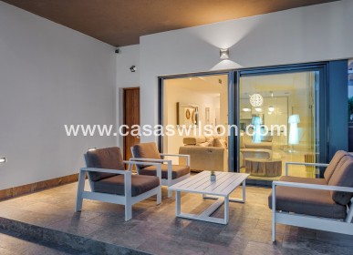 Sale - Villa - Orihuela Costa - Villamartín