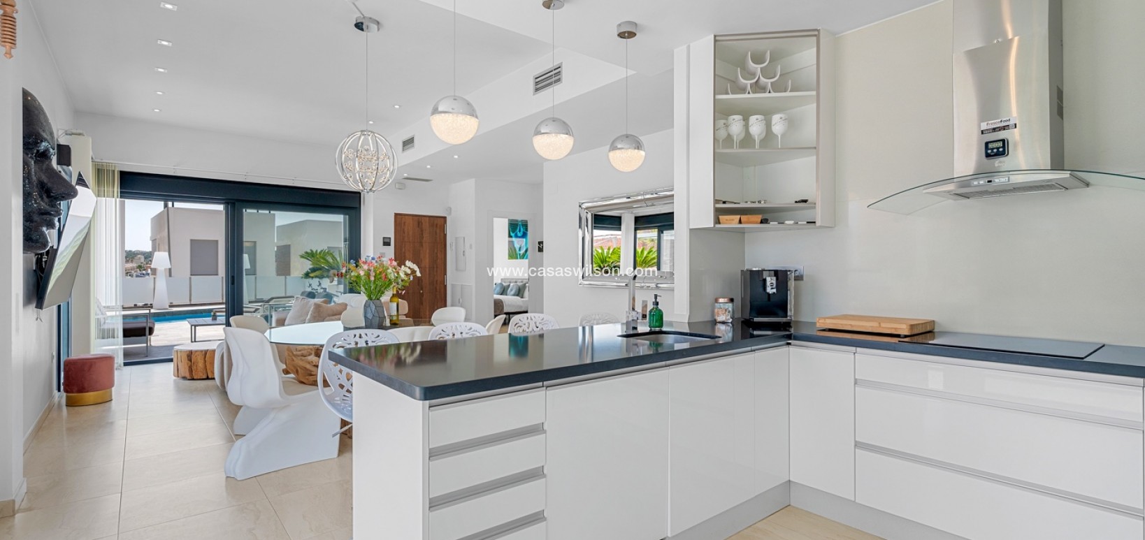 Sale - Villa - Orihuela Costa - Villamartín