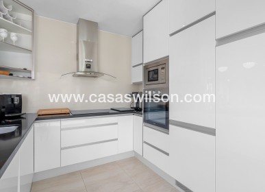 Sale - Villa - Orihuela Costa - Villamartín