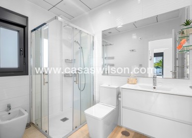 Sale - Villa - Orihuela Costa - Villamartín