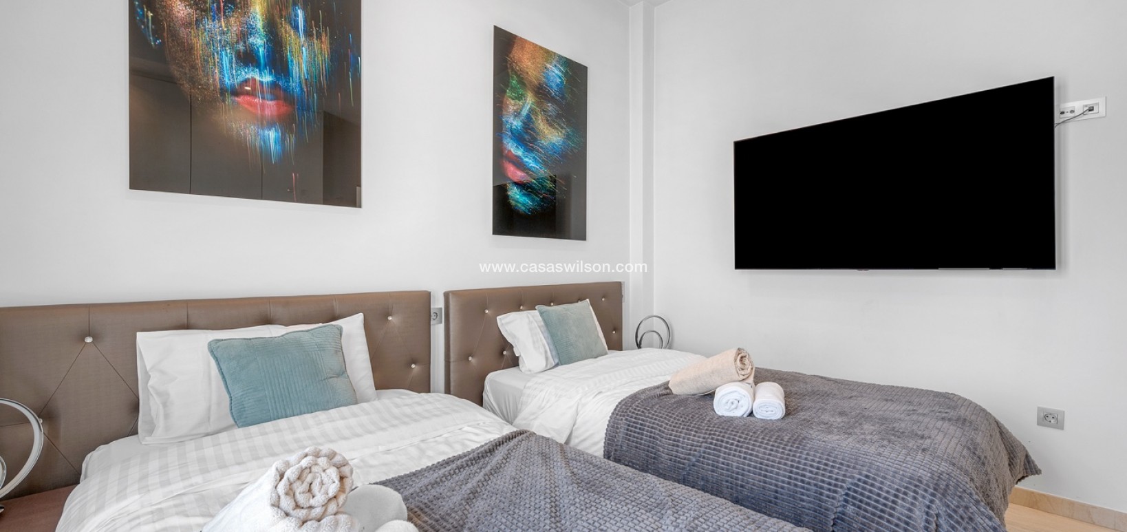 Sale - Villa - Orihuela Costa - Villamartín