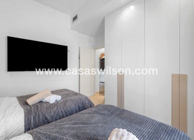 Sale - Villa - Orihuela Costa - Villamartín