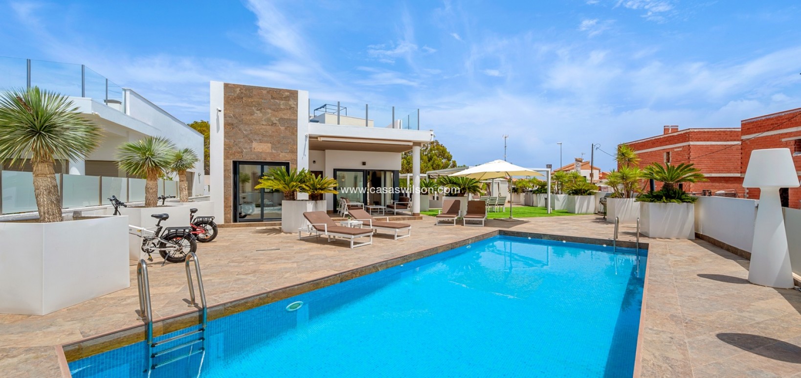 Sale - Villa - Orihuela Costa - Villamartín