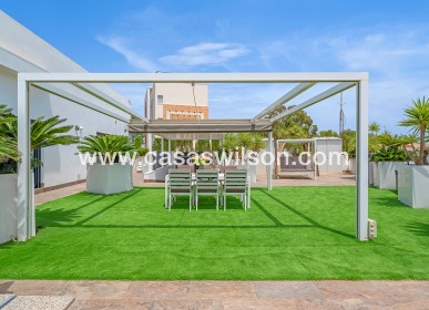 Sale - Villa - Orihuela Costa - Villamartín