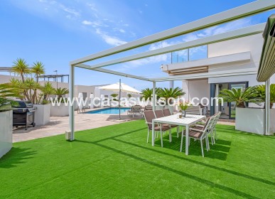 Sale - Villa - Orihuela Costa - Villamartín