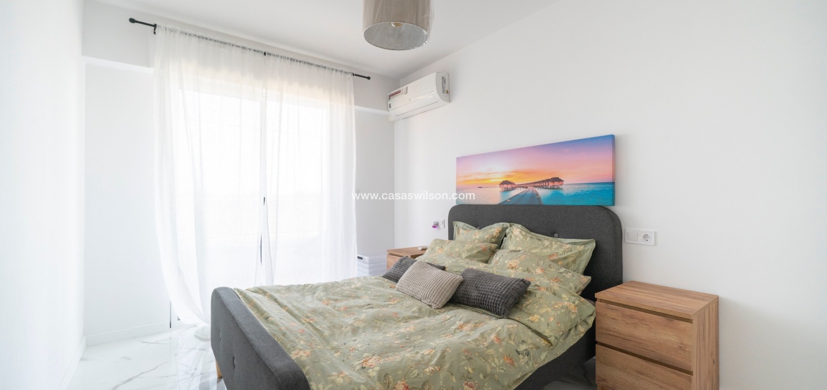 Sale - Apartment - Orihuela Costa - Punta Prima