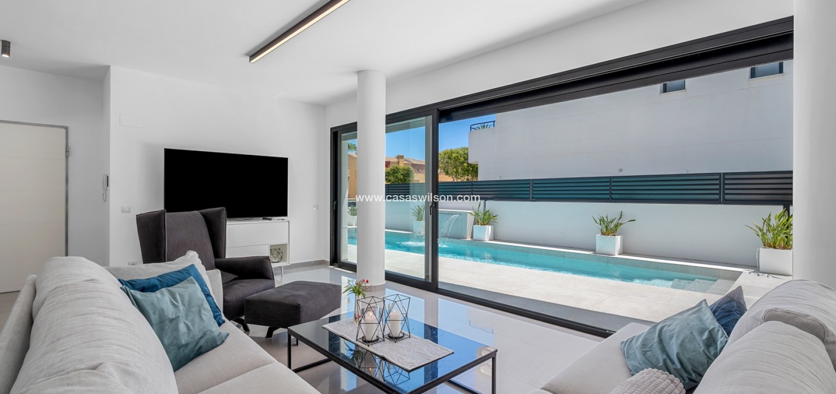 Sale - Villa - Guardamar del Segura