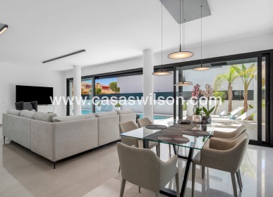 Sale - Villa - Guardamar del Segura