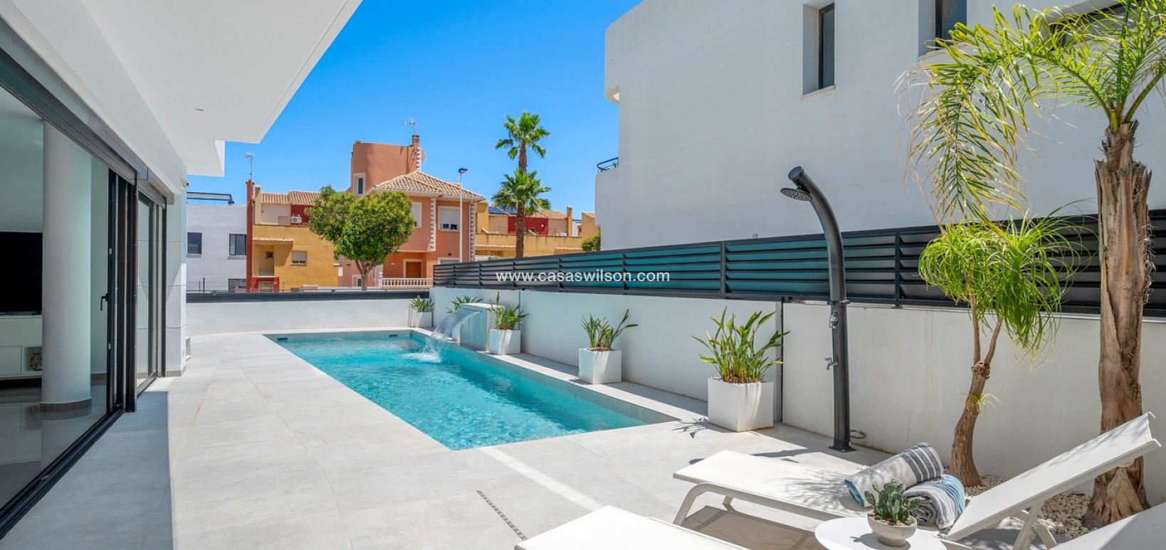 Sale - Villa - Guardamar del Segura