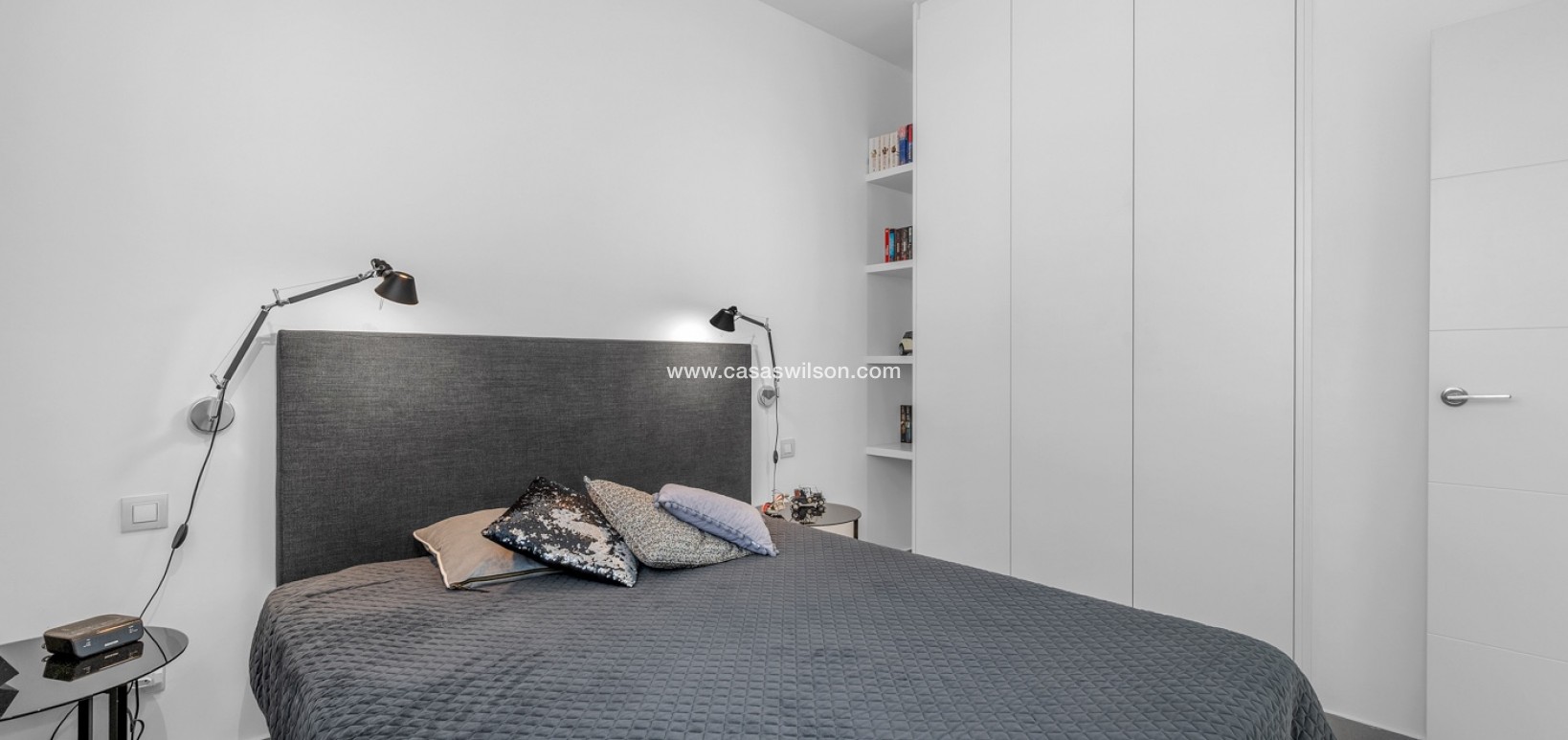 Sale - Villa - Guardamar del Segura