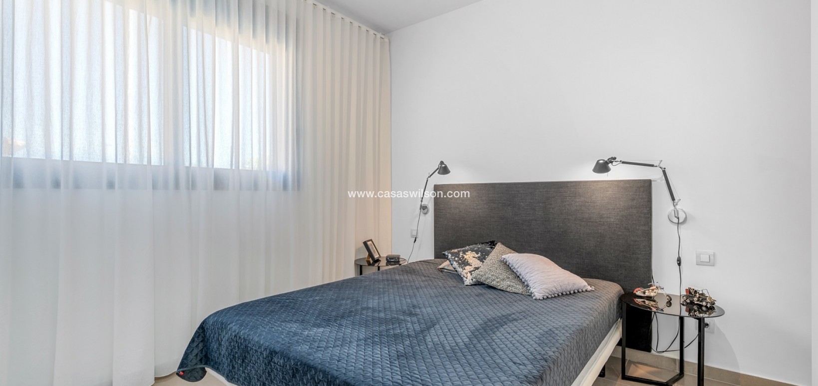 Sale - Villa - Guardamar del Segura