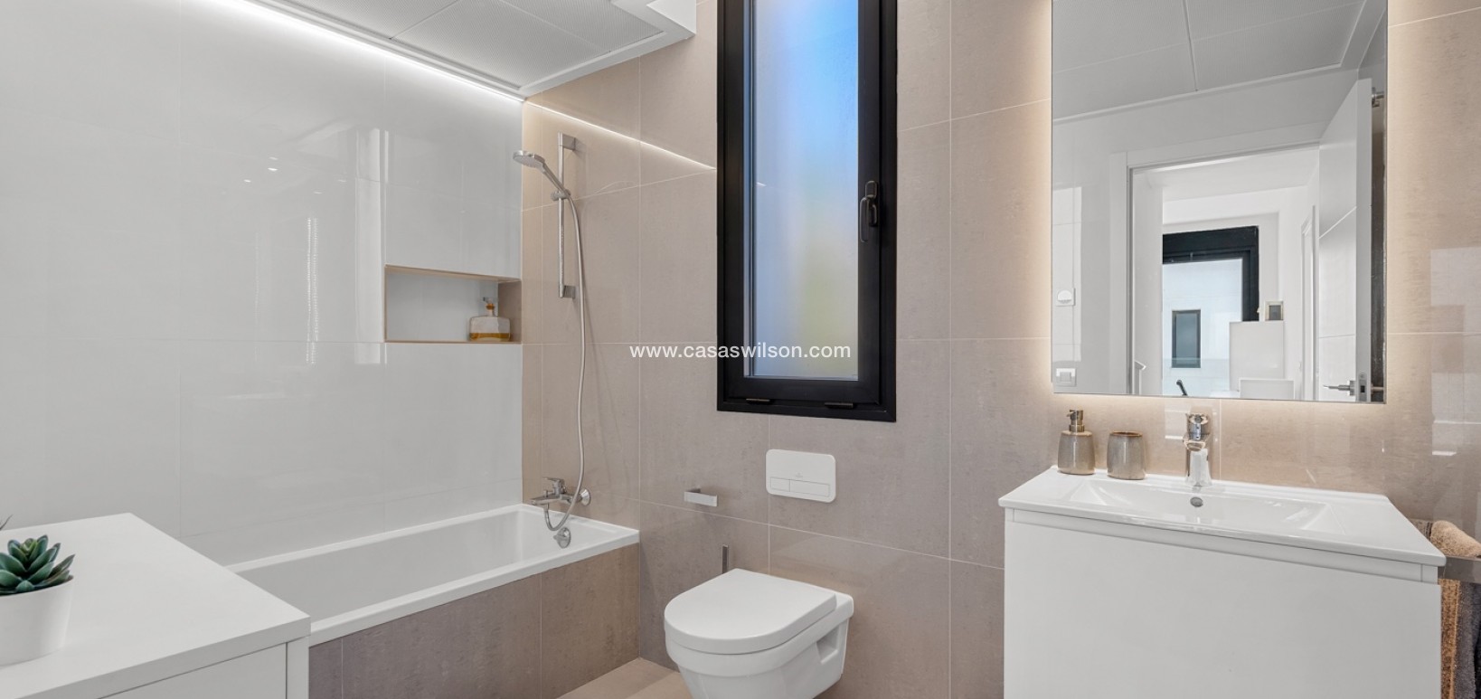 Sale - Villa - Guardamar del Segura