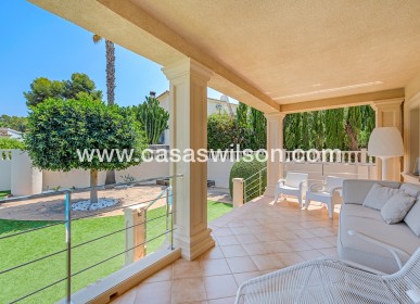 Sale - Villa - Benissa