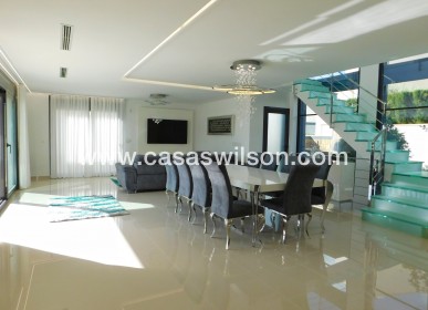Sale - Villa - San Miguel de Salinas