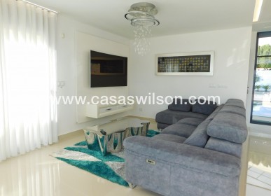 Sale - Villa - San Miguel de Salinas