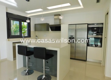 Sale - Villa - San Miguel de Salinas