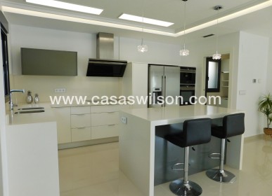 Sale - Villa - San Miguel de Salinas