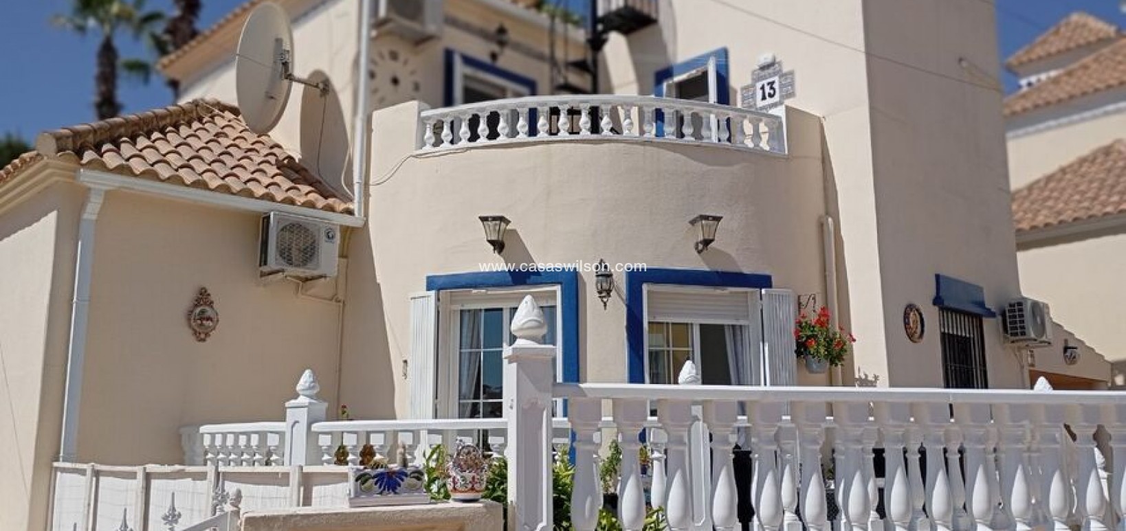 Sale - Villa - Villamartin - Villamartín