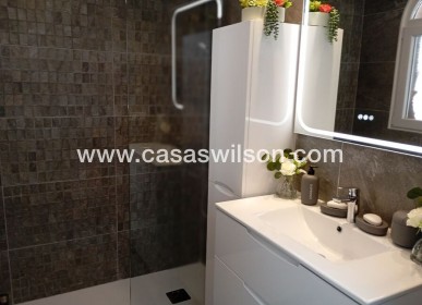 Sale - Villa - Villamartin - Villamartín