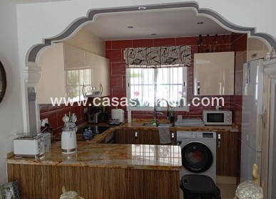 Sale - Villa - Villamartin - Villamartín