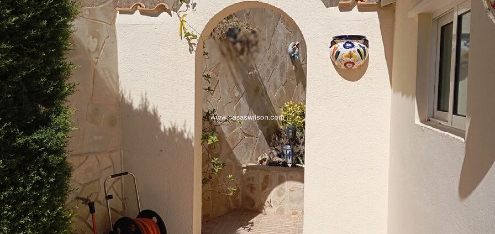 Sale - Villa - Villamartin - Villamartín