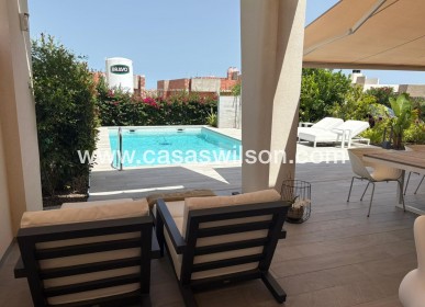 Sale - Villa - Algorfa - La finca Golf