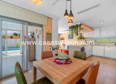 Venta - Chalet - Benijofar