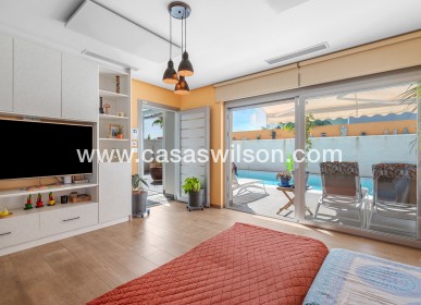 Venta - Chalet - Benijofar