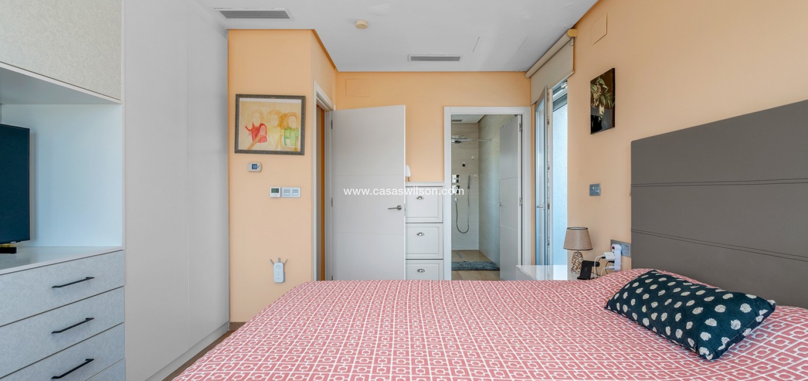 Venta - Chalet - Benijofar