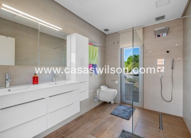 Venta - Chalet - Benijofar